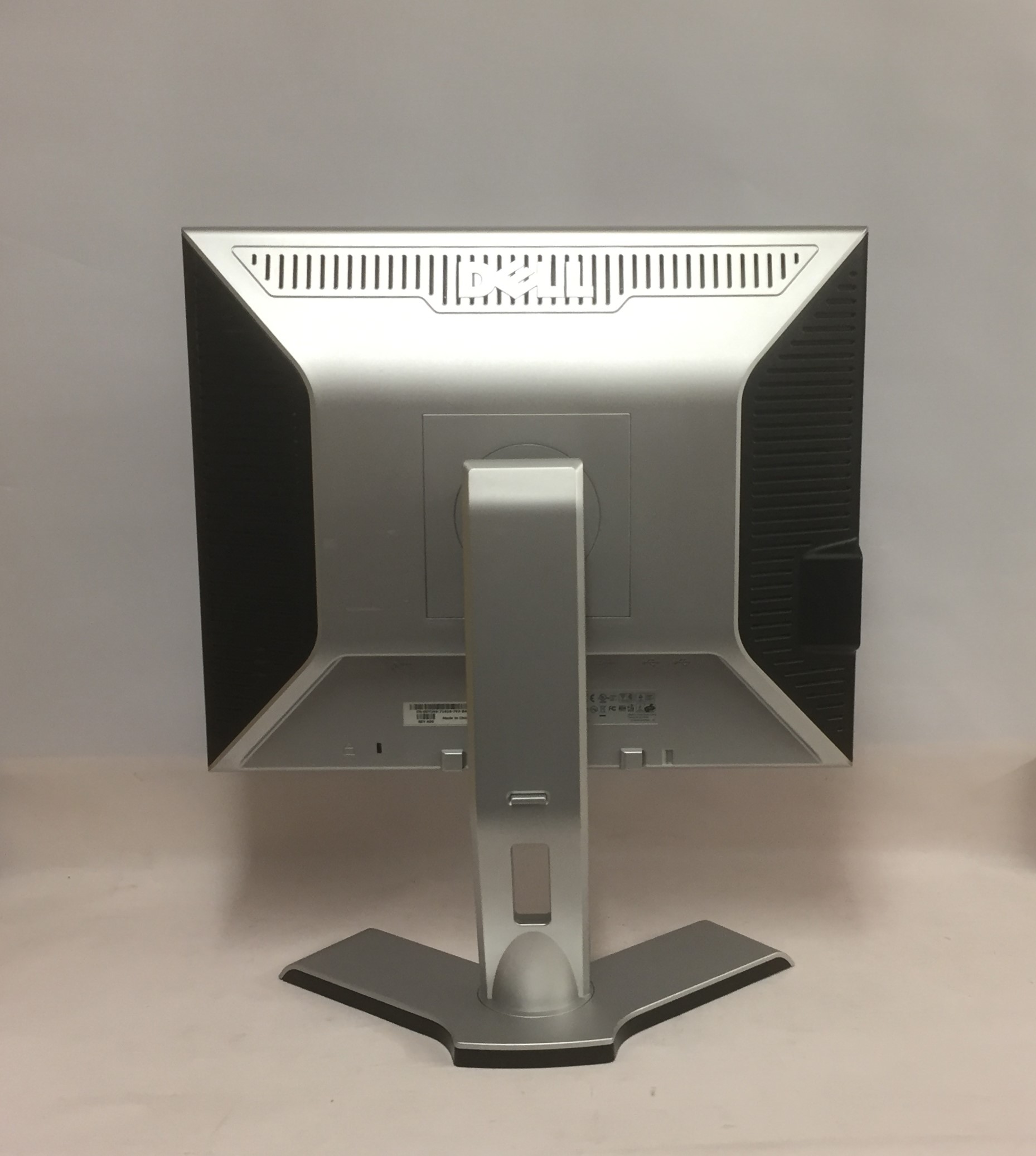 Refurbished Dell 1908FPt LCD Monitor