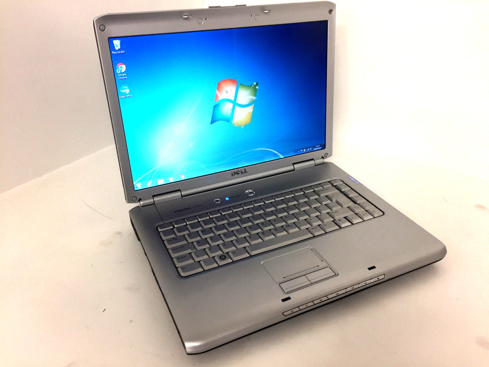 Refurbished Dell Inspiron 1520 Laptop PC
