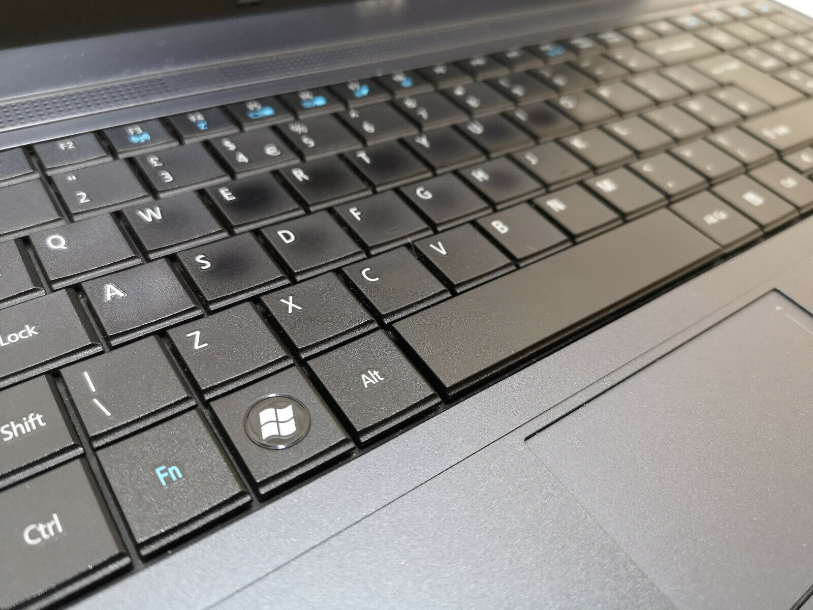 Refurbished Acer Travelmate 5742 Laptop PC