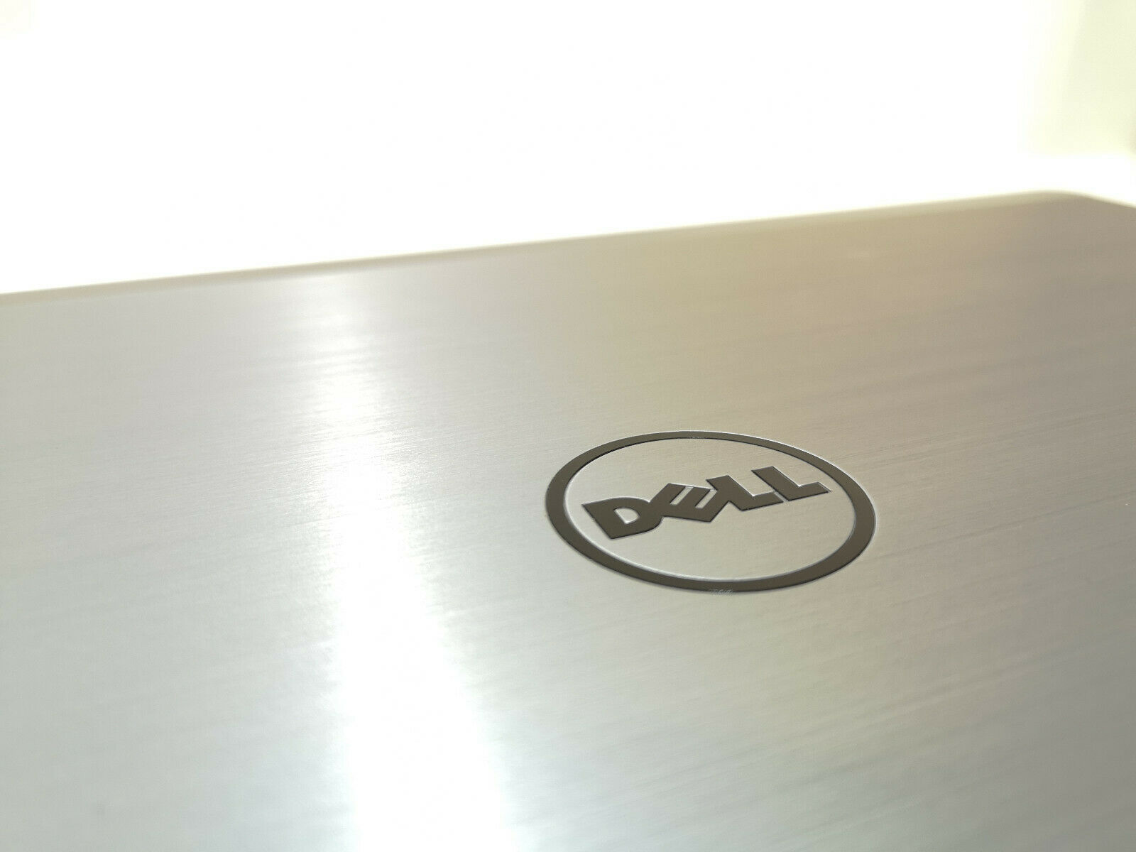 Refurbished Dell Inspiron 5749 Laptop PC