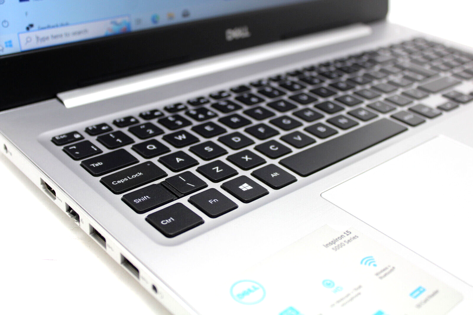 Refurbished Dell Inspiron 15 5570 Laptop PC